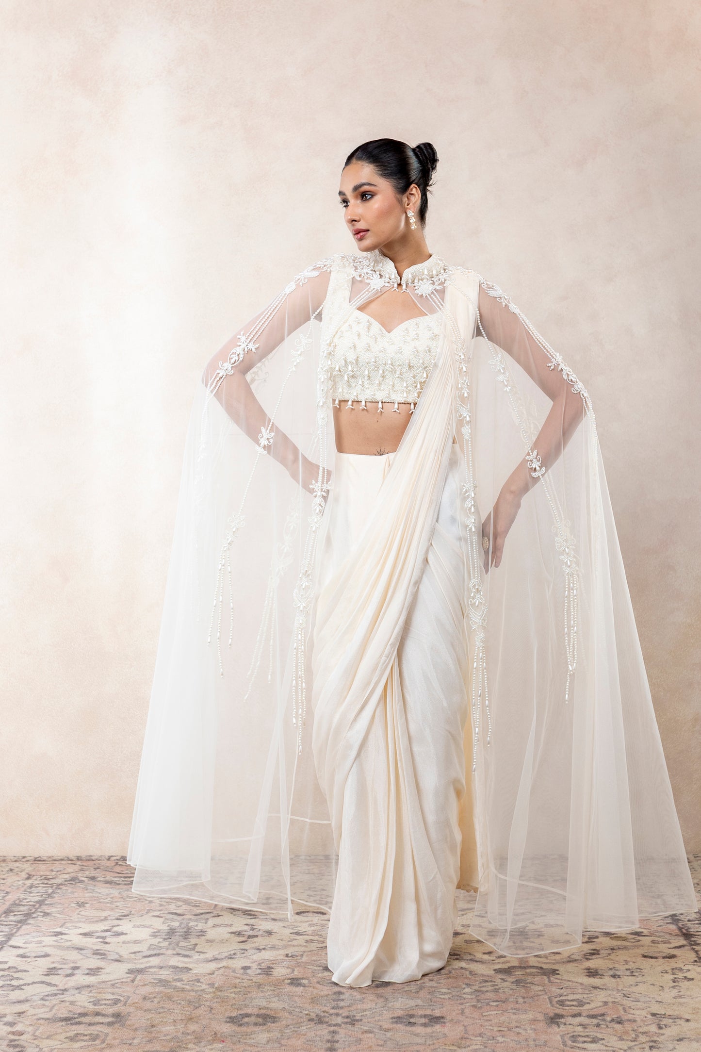 TARAANA CAPE SAREE