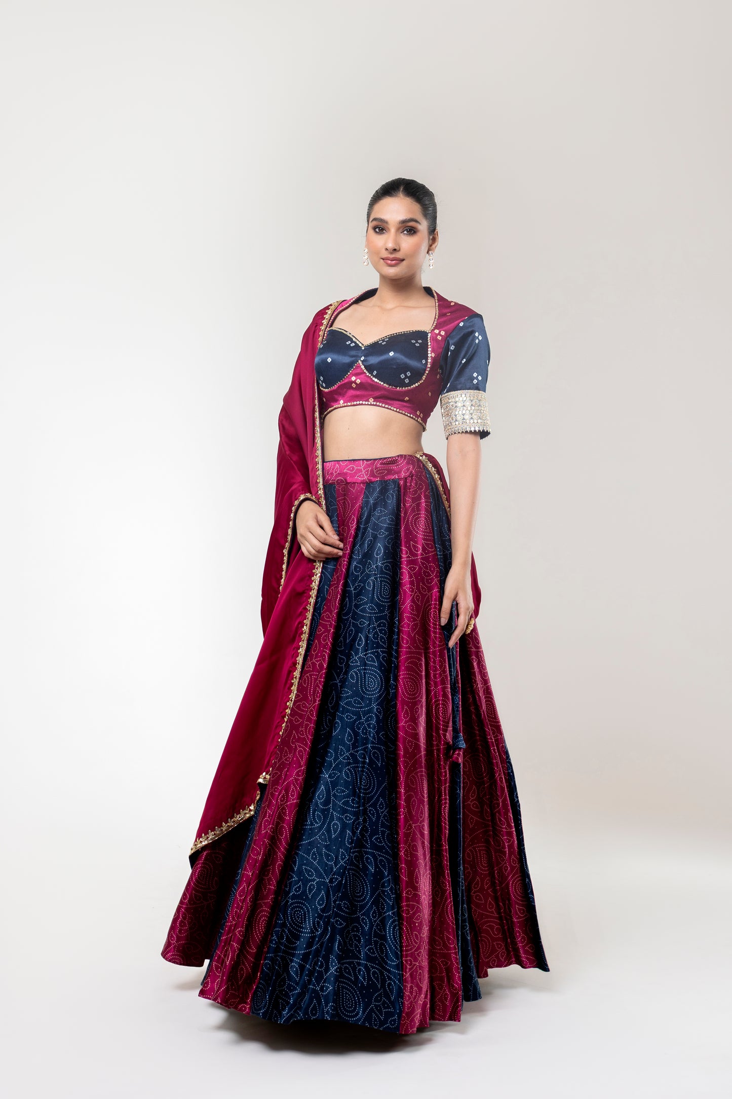 NOORAH LEHENGA SET