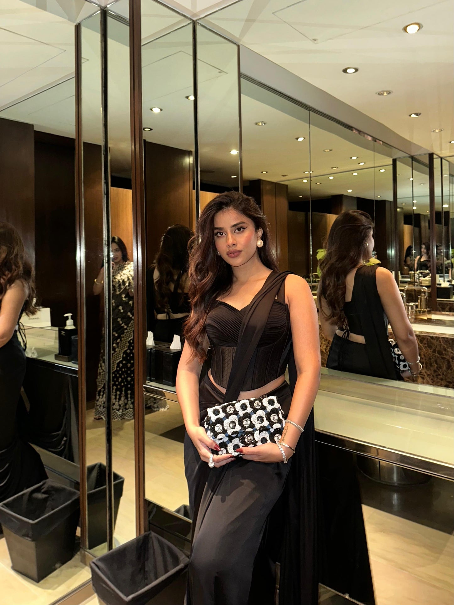 DIVITA IN NEDA SAREE
