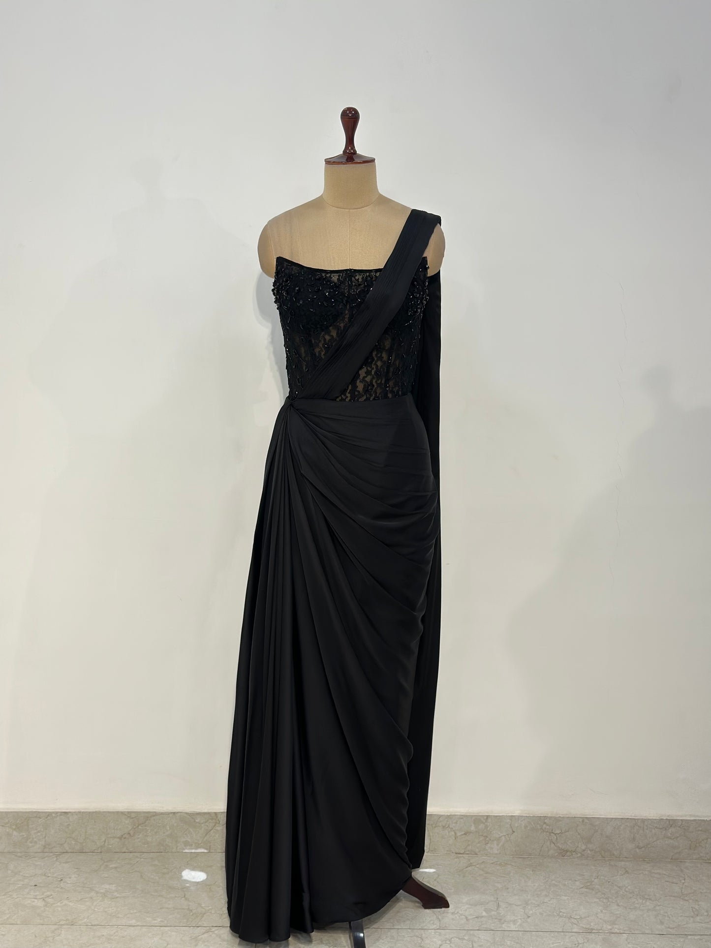 BLACK CHANTELLE SAREE